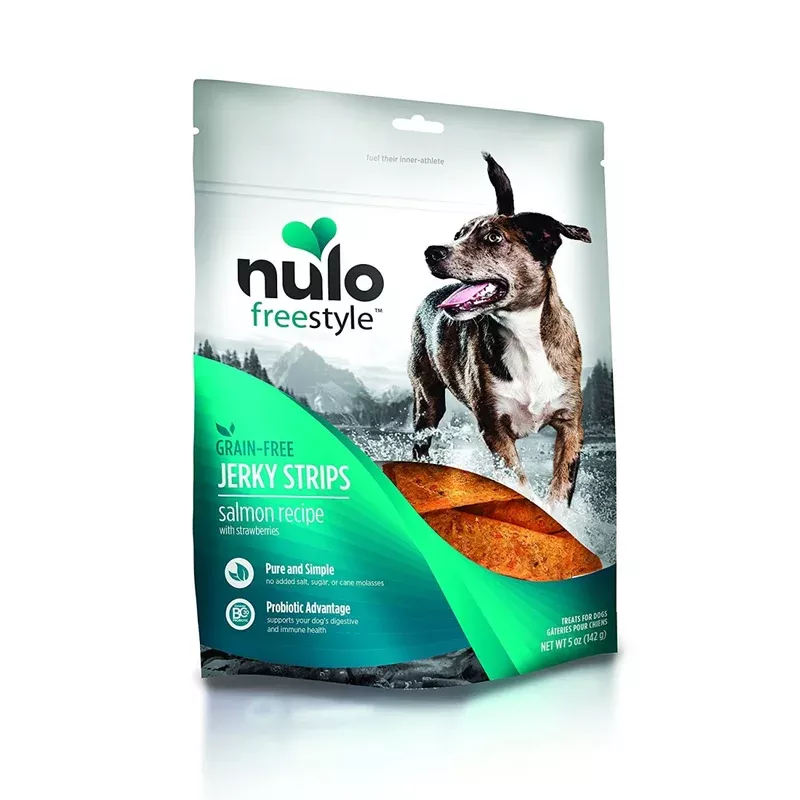 ND02131 Free Style Dog Jerky Salmon Strawberry – 5 oz