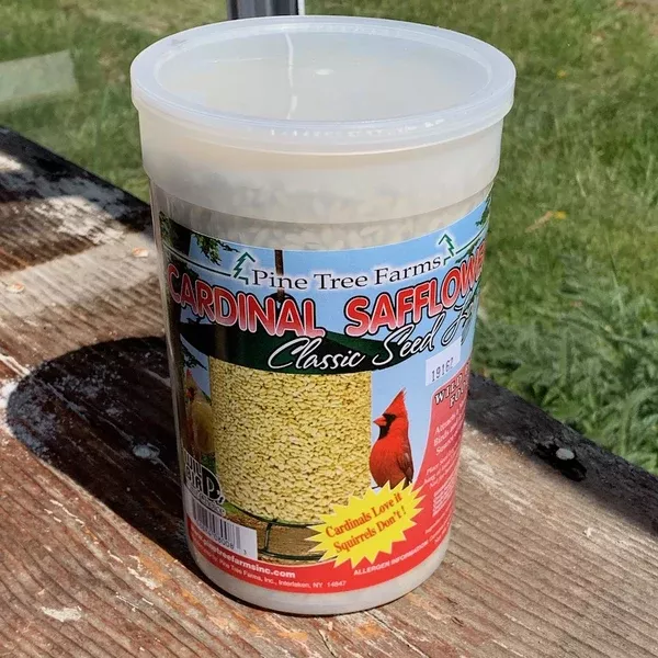 Pine Tree Farms 26oz Cardinal Safflower Classic Seed Log